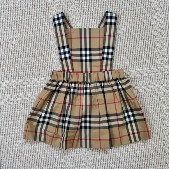 NWT! Burberry baby 2 pc dress set - Picture 3 of 8